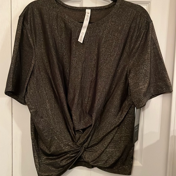 New with tag lululemon crescent tee - black spark size 12 - Picture 1 of 4